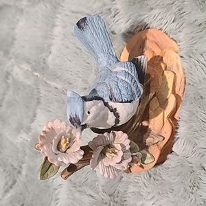 Brinns Vintage Ceramic bluejay figurine
